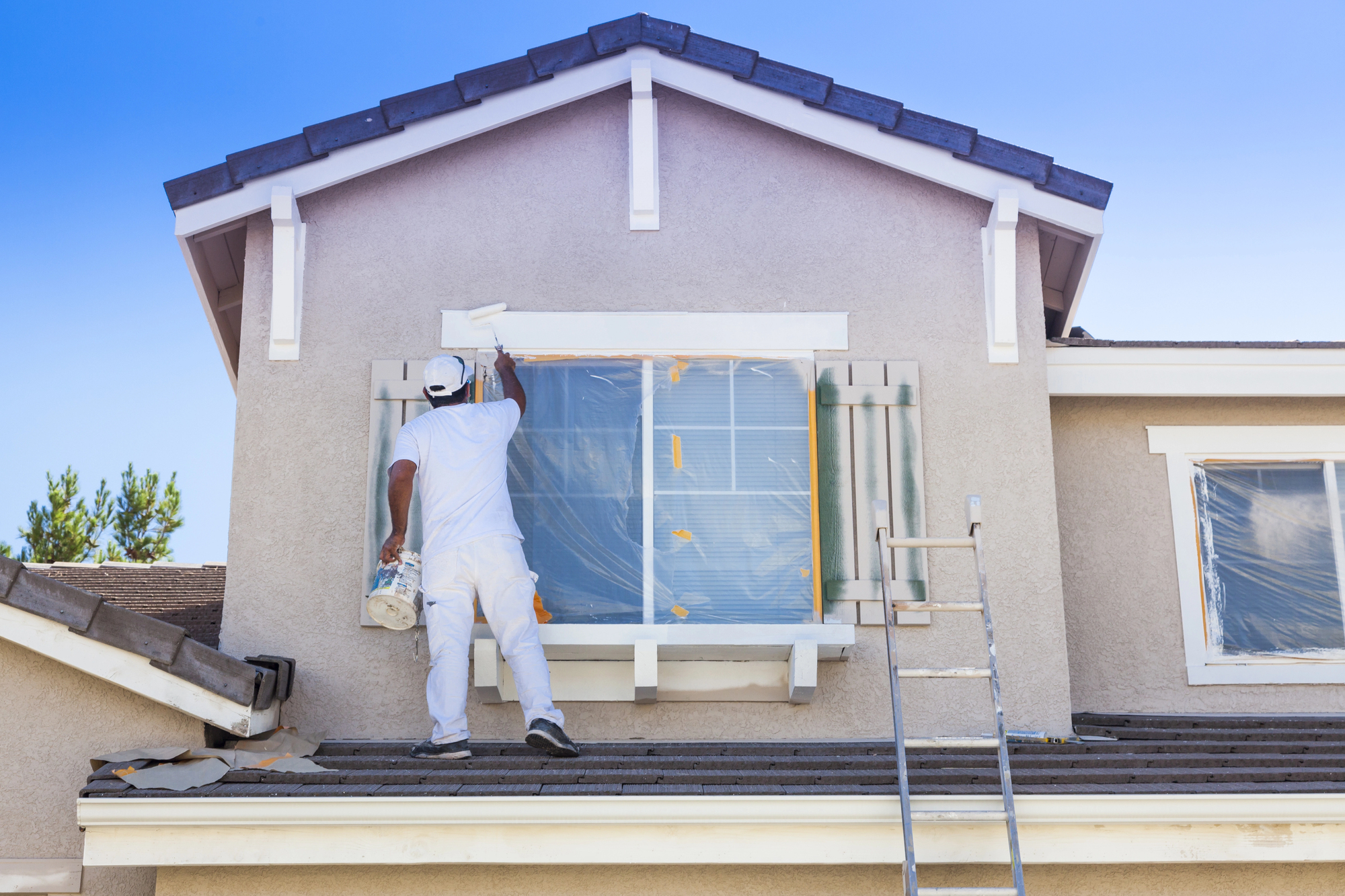 when to repaint house exterior